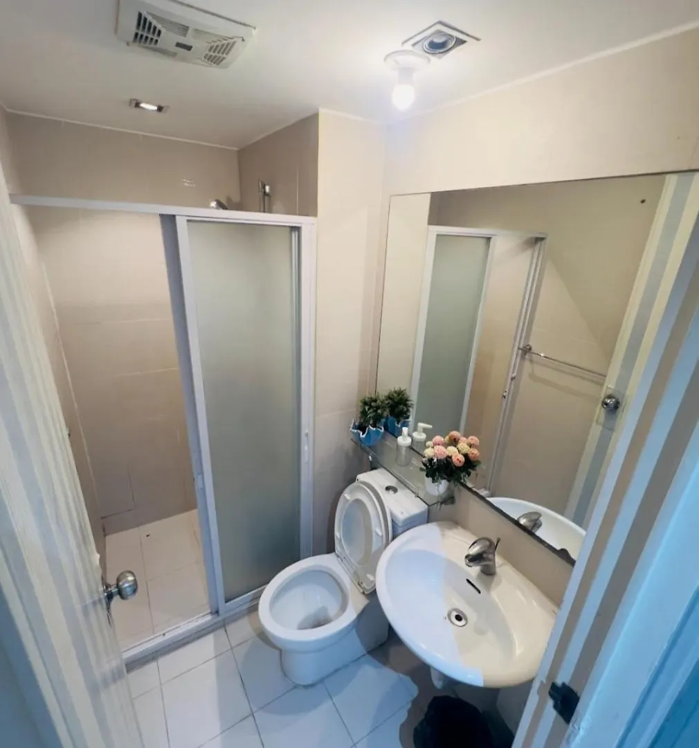 Azure'S Best By Condo Suites Ph Manila 0*,