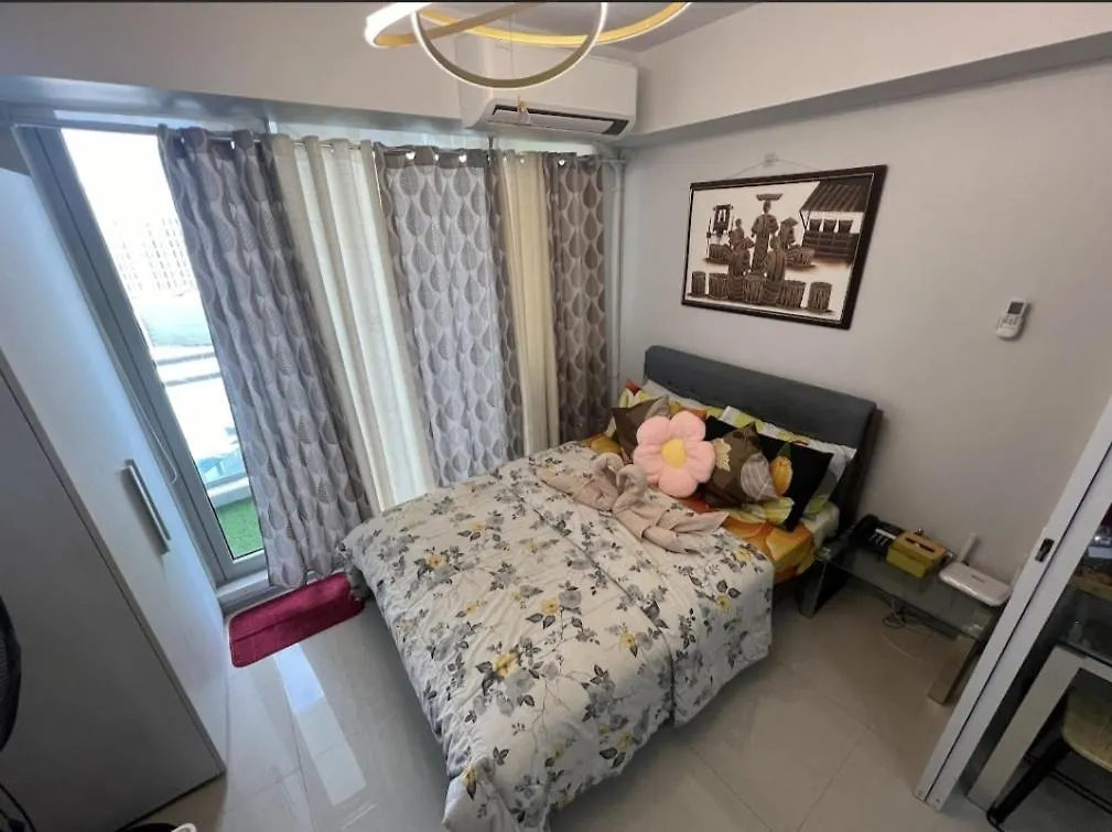 Azure'S Best By Condo Suites Ph Manila Apartment
